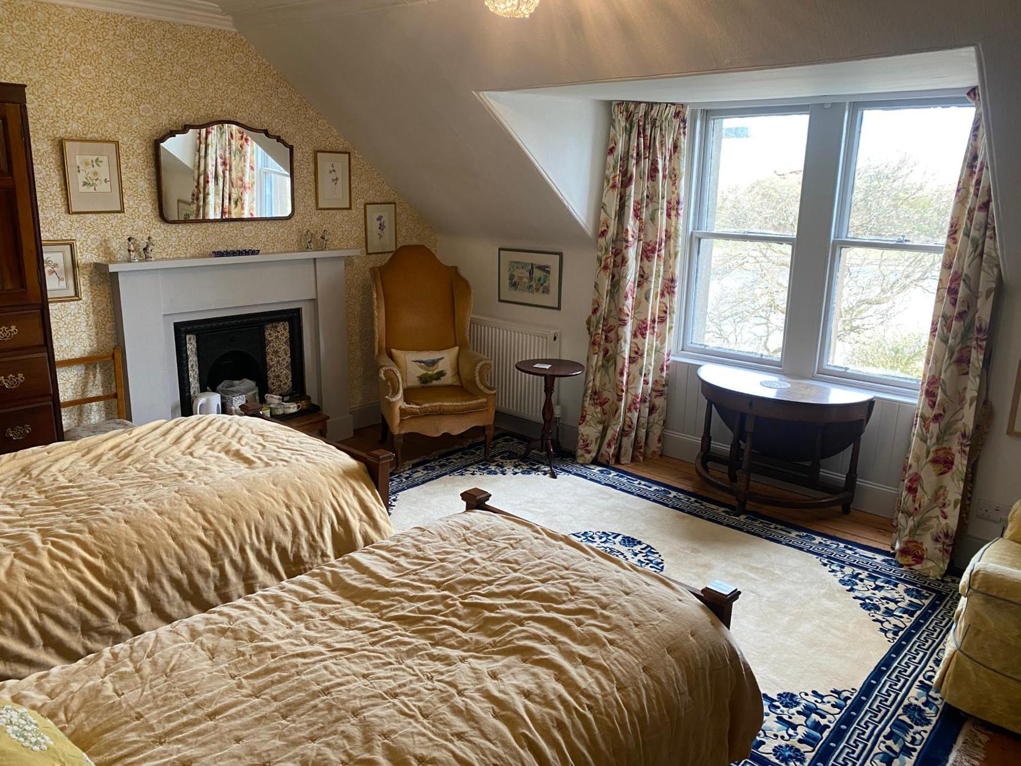 Glenaros Lodge Salen  エクステリア 写真
